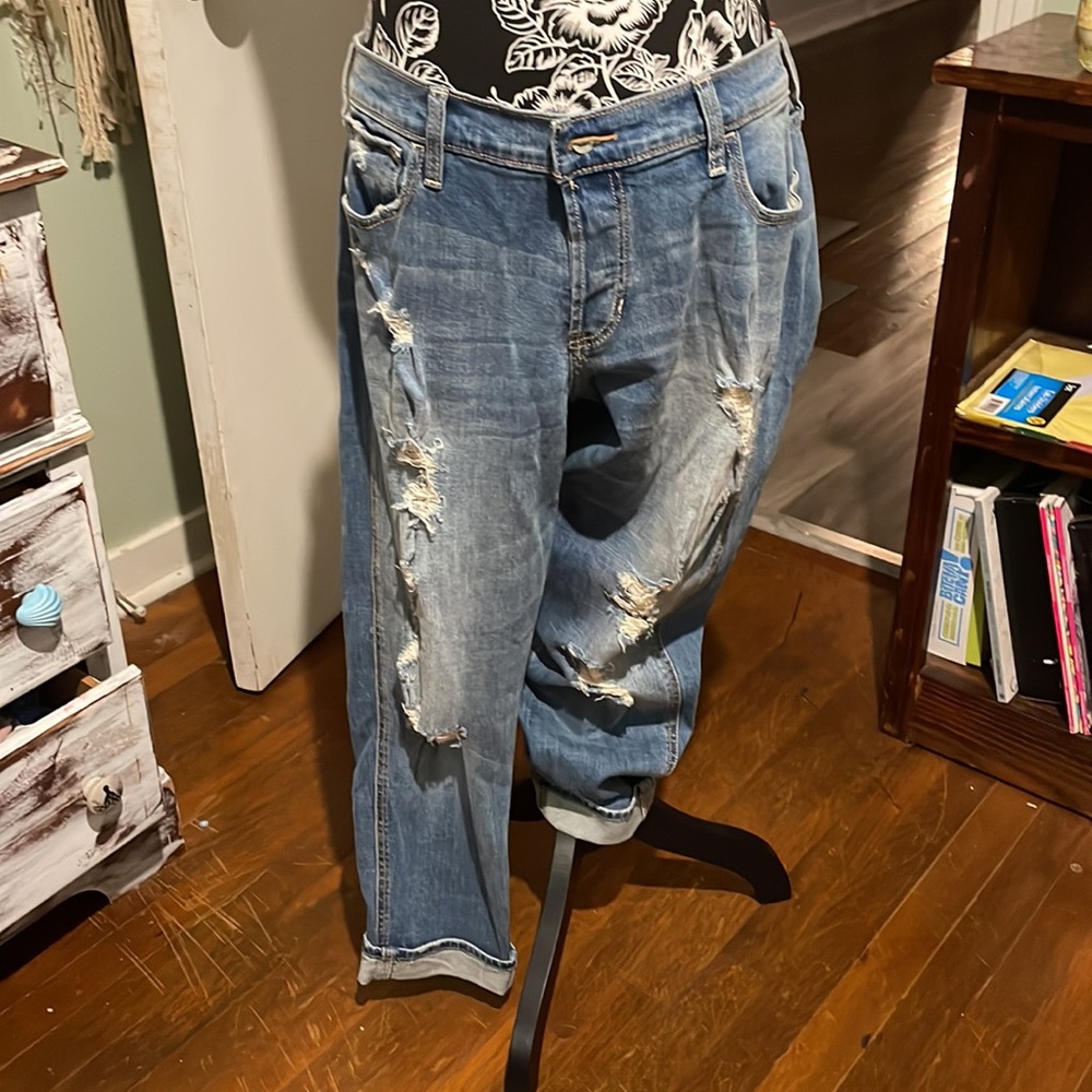 Hollister Light Wash Distressed Boyfriend Jeans